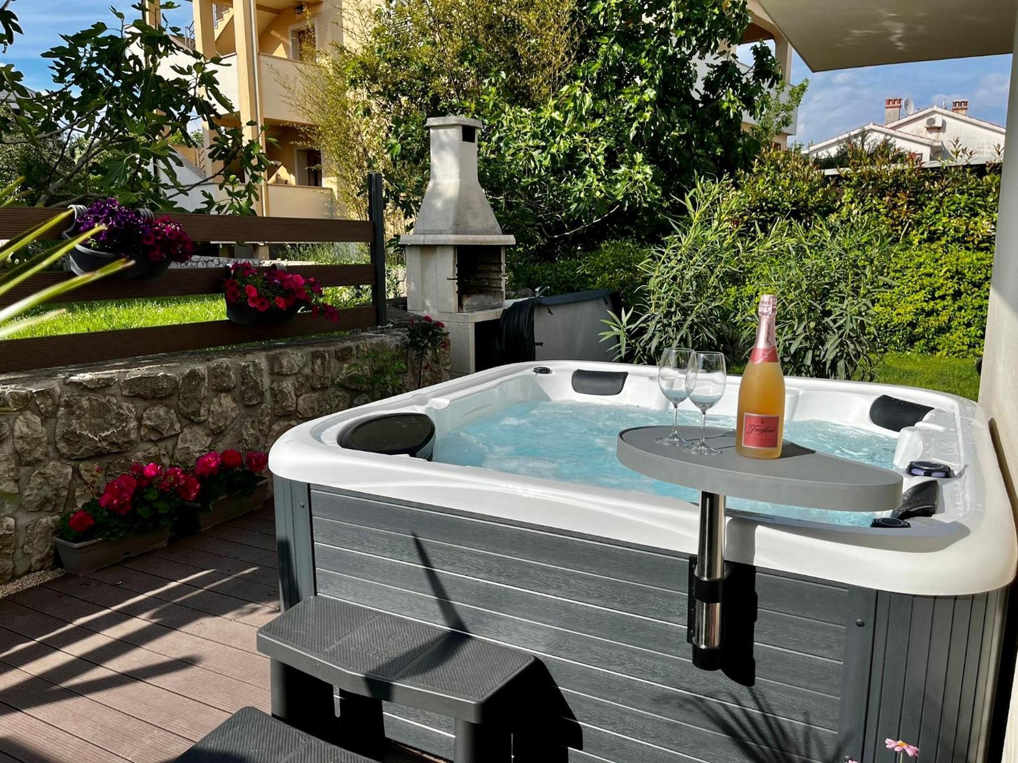 Studio Apartment Rosa Krk Krk Town Exteriér fotografie